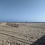 3Bedroom/2BA, 4 Blocks to Santa Monica Beach